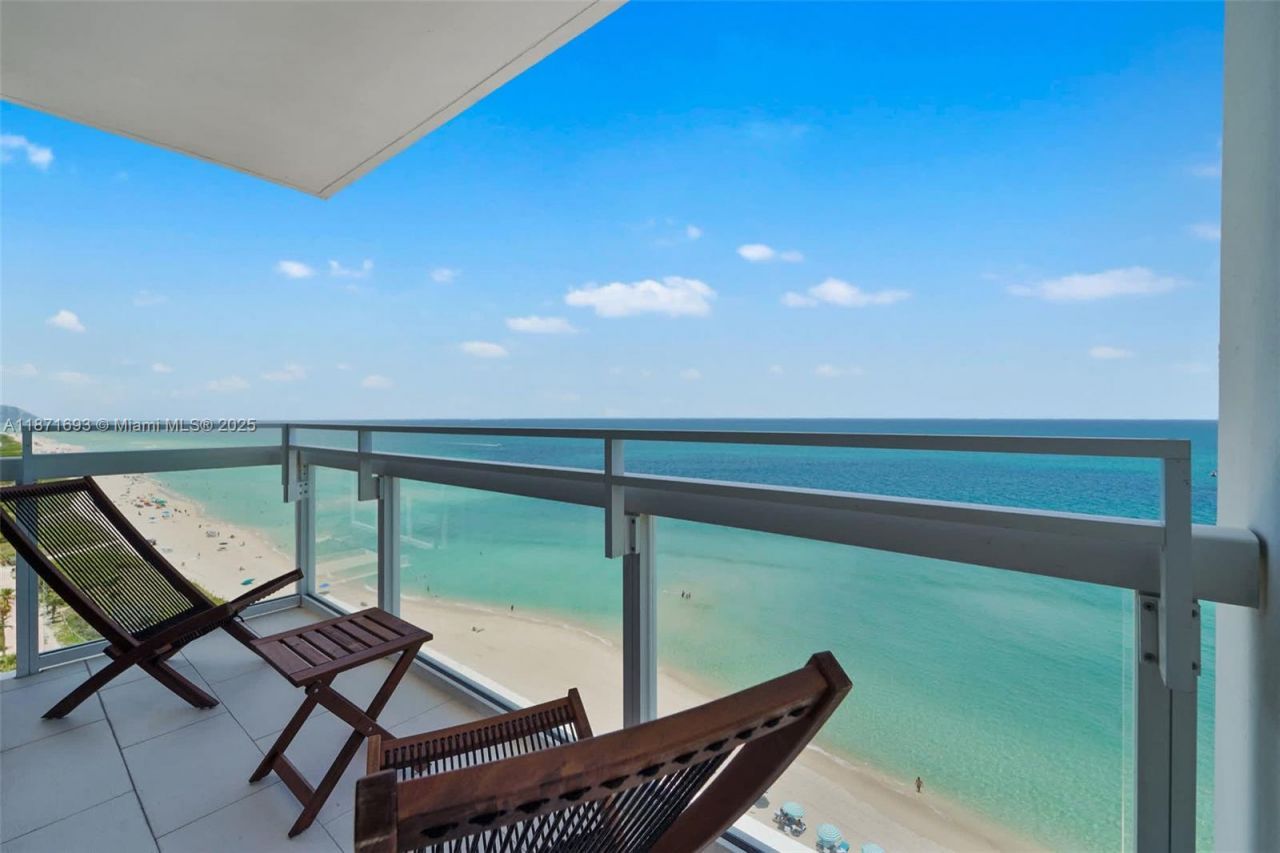 6801 Collins Ave, Unit 1204/1217, Miami Beach, FL 33141 Photo