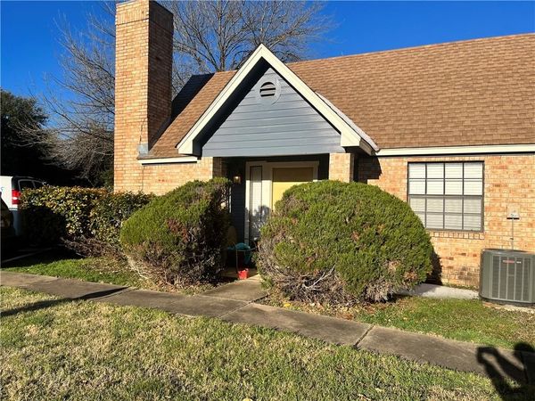1601 Faro DR, Unit 902, Austin, TX 78741