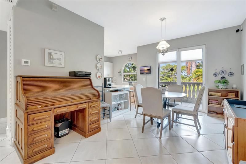 1776 Bay Dr, Pompano Beach, FL 33062 Photo