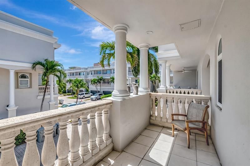 1776 Bay Dr, Pompano Beach, FL 33062 Photo