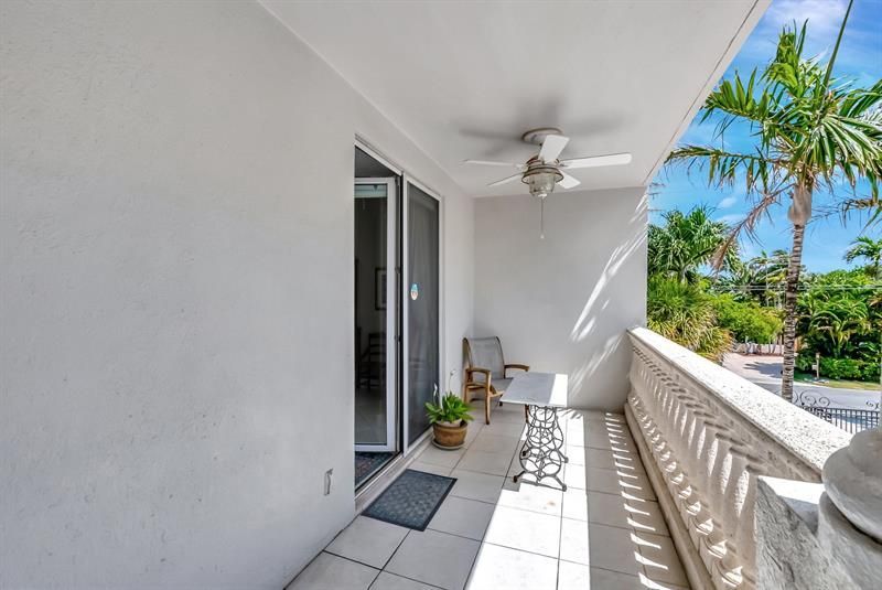 1776 Bay Dr, Pompano Beach, FL 33062 Photo