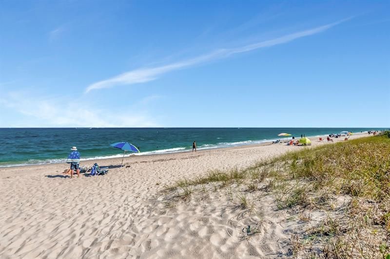 1776 Bay Dr, Pompano Beach, FL 33062 Photo