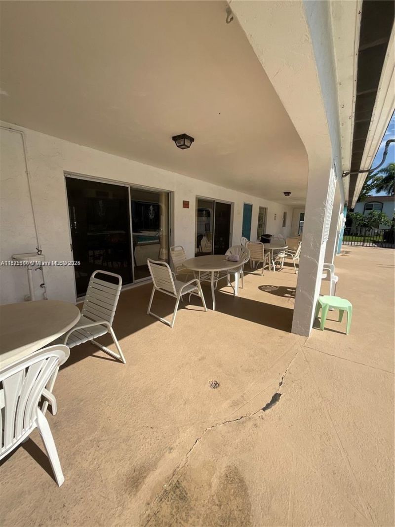 2828 Jackson Street, Unit I3, Fort Myers, FL 33901 Photo