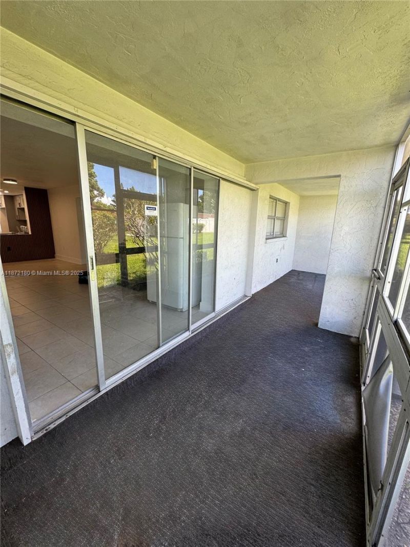 2828 Jackson Street, Unit I3, Fort Myers, FL 33901 Photo