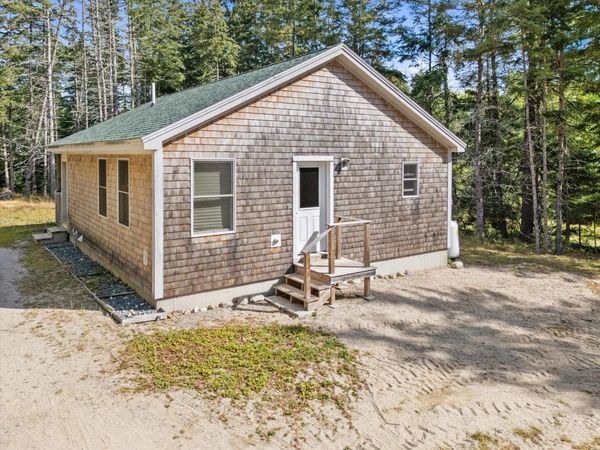 12 Maslow Square, Unit 12, Blue Hill, ME 04614