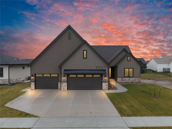 2007 Ketelsen Drive, Ames, IA 50010