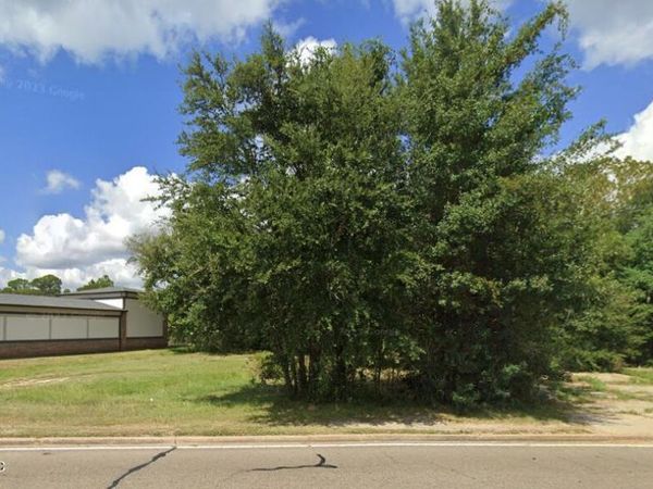 10337 Lemoyne Boulevard, D'Iberville, MS 39540