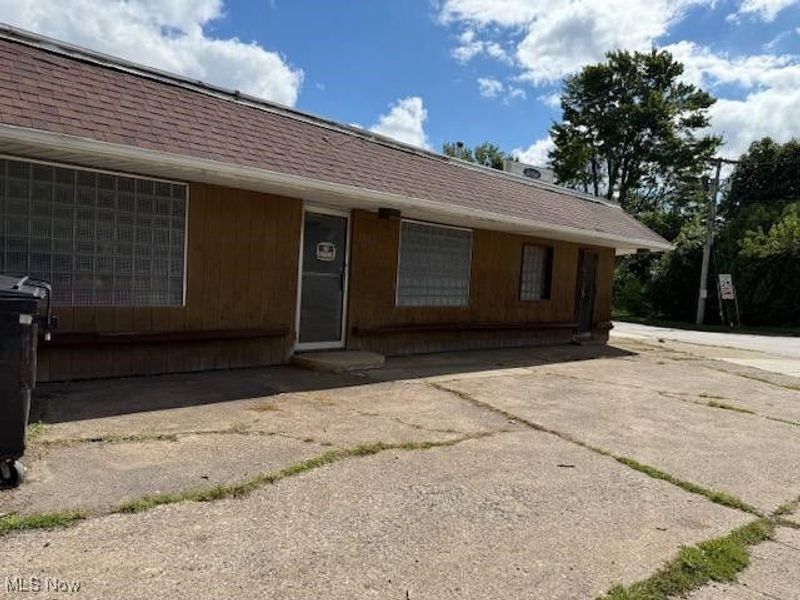 501 Lake Avenue, Elyria, OH 44035 Photo 13