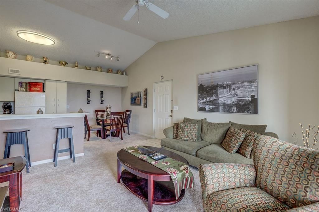 13545 Eagle Ridge Dr, Unit 827, Fort Myers, FL 33912 Photo