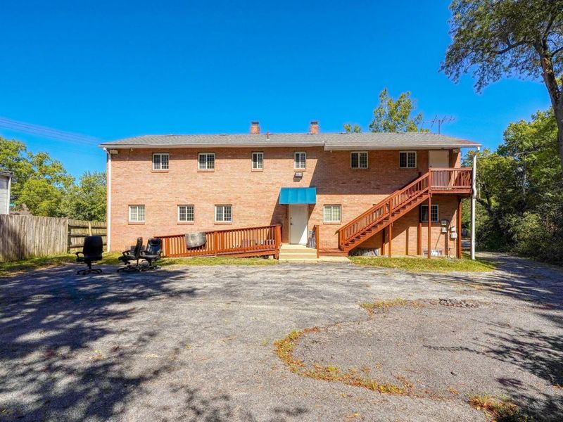 2505 Woodley Road, Columbus, OH 43231 Photo 8
