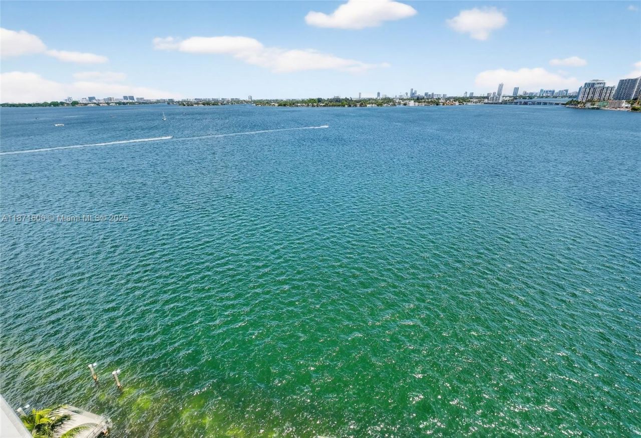 7935 East Dr, Unit 1104, North Bay Village, FL 33141 Photo