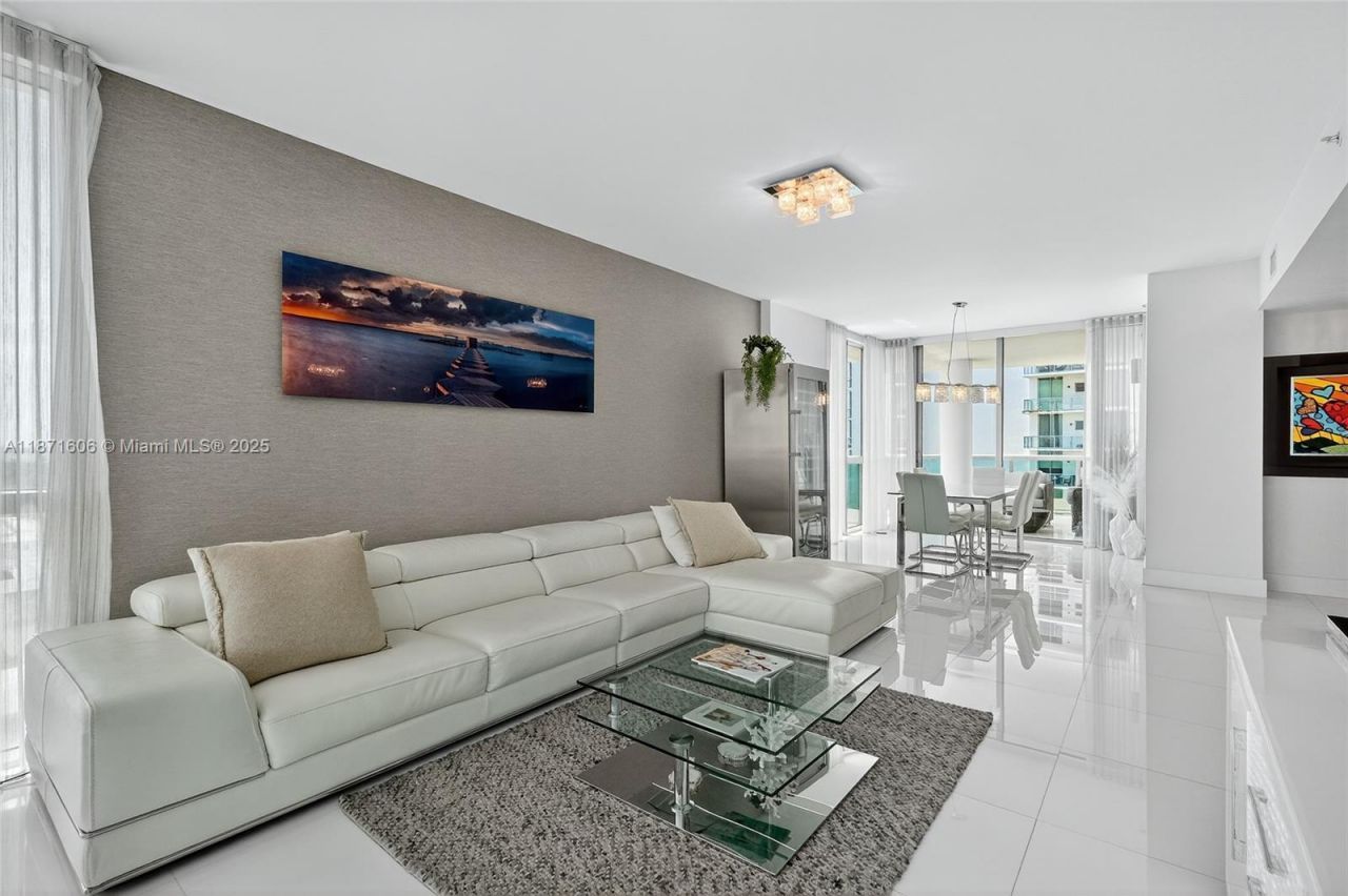 7935 East Dr, Unit 1104, North Bay Village, FL 33141 Photo