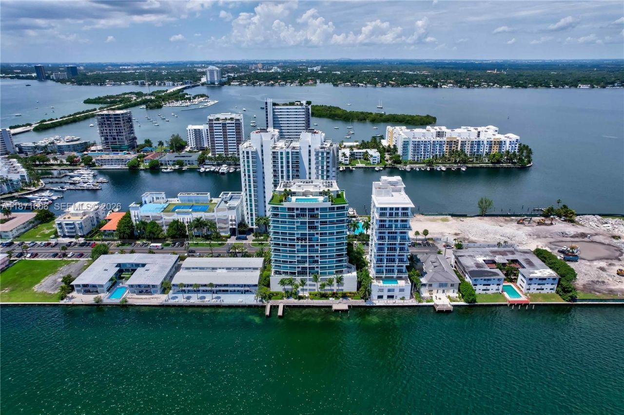 7935 East Dr, Unit 1104, North Bay Village, FL 33141 Photo