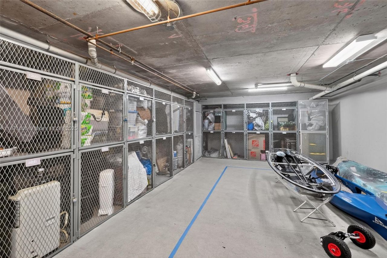 7935 East Dr, Unit 1104, North Bay Village, FL 33141 Photo