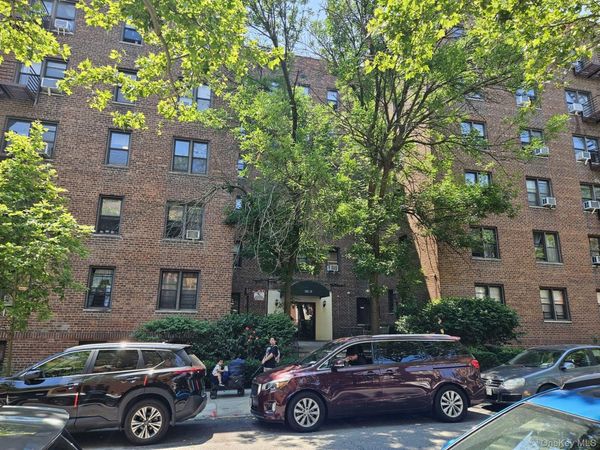 102-18 64 Avenue, Unit 2X, Forest Hills, NY 11375