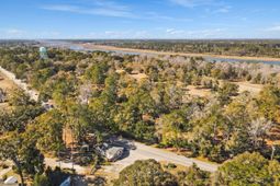 2359 Bohicket Road photo 4