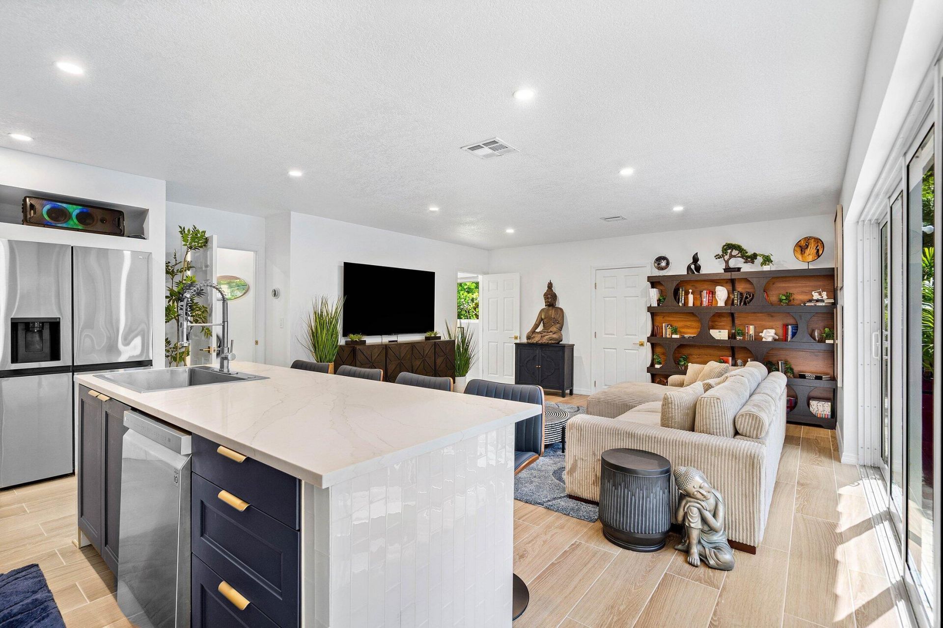 2041 NE 30th Street, Fort Lauderdale, FL 33306 Photo