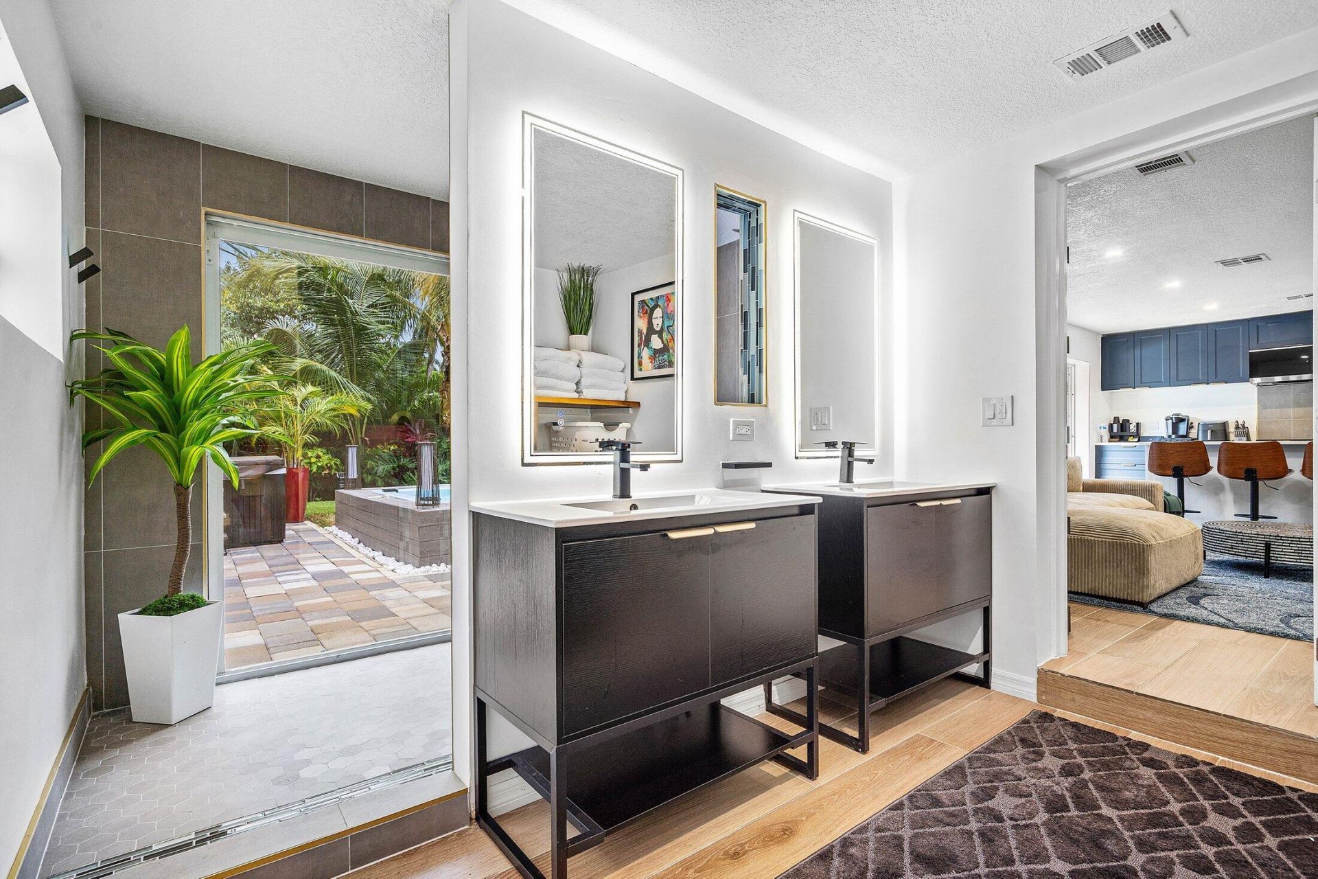 2041 NE 30th Street, Fort Lauderdale, FL 33306 Photo