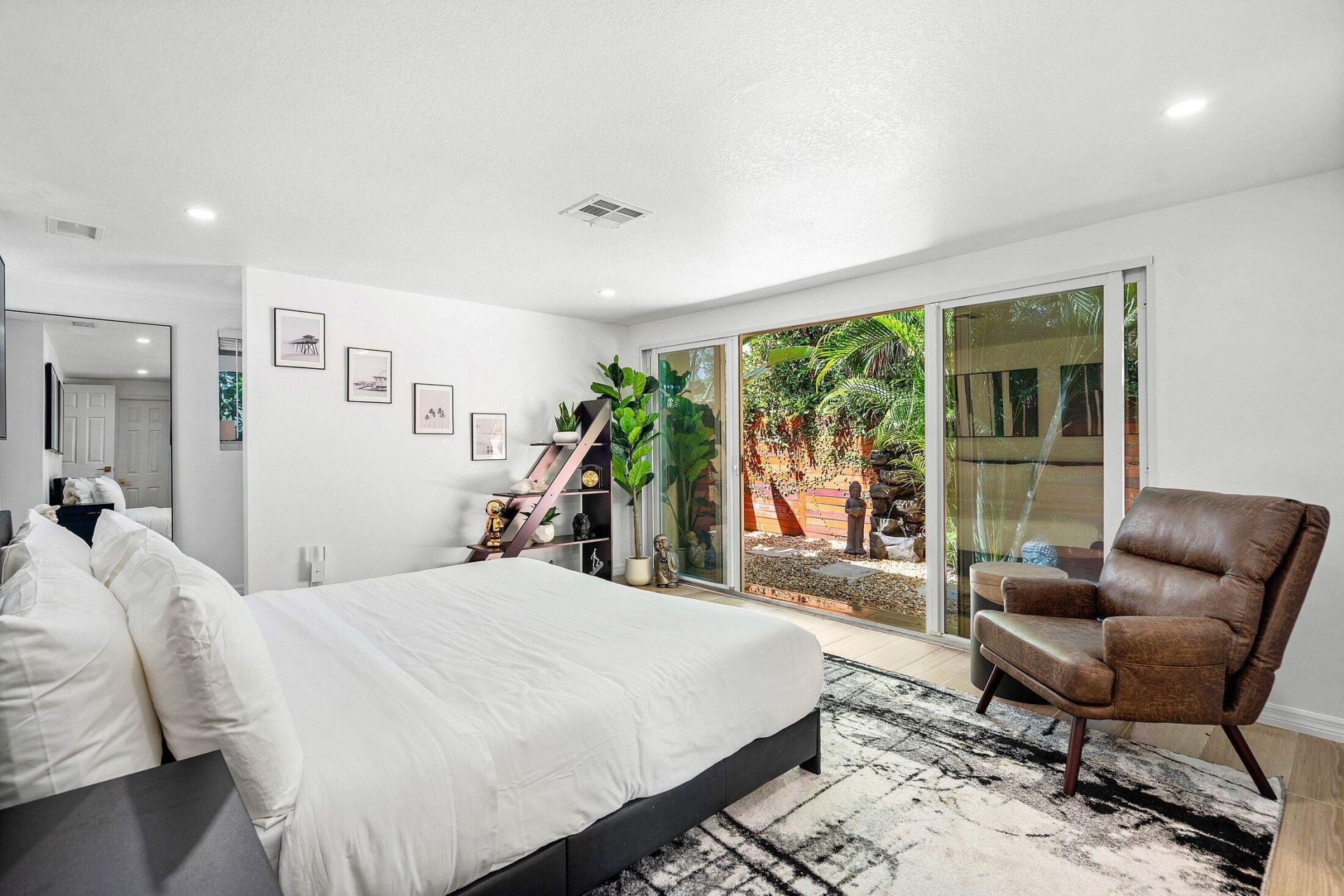 2041 NE 30th Street, Fort Lauderdale, FL 33306 Photo