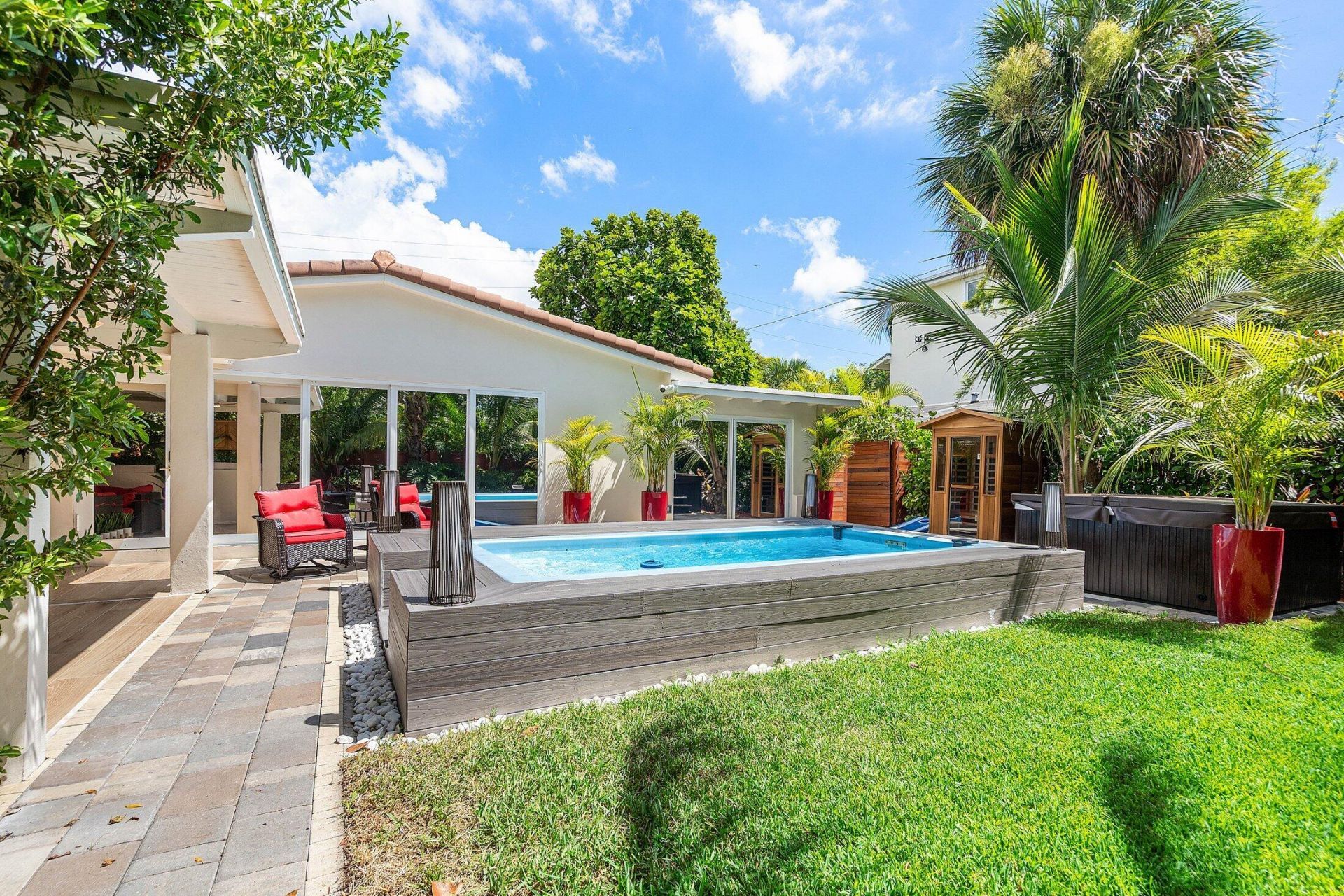 2041 NE 30th Street, Fort Lauderdale, FL 33306 Photo