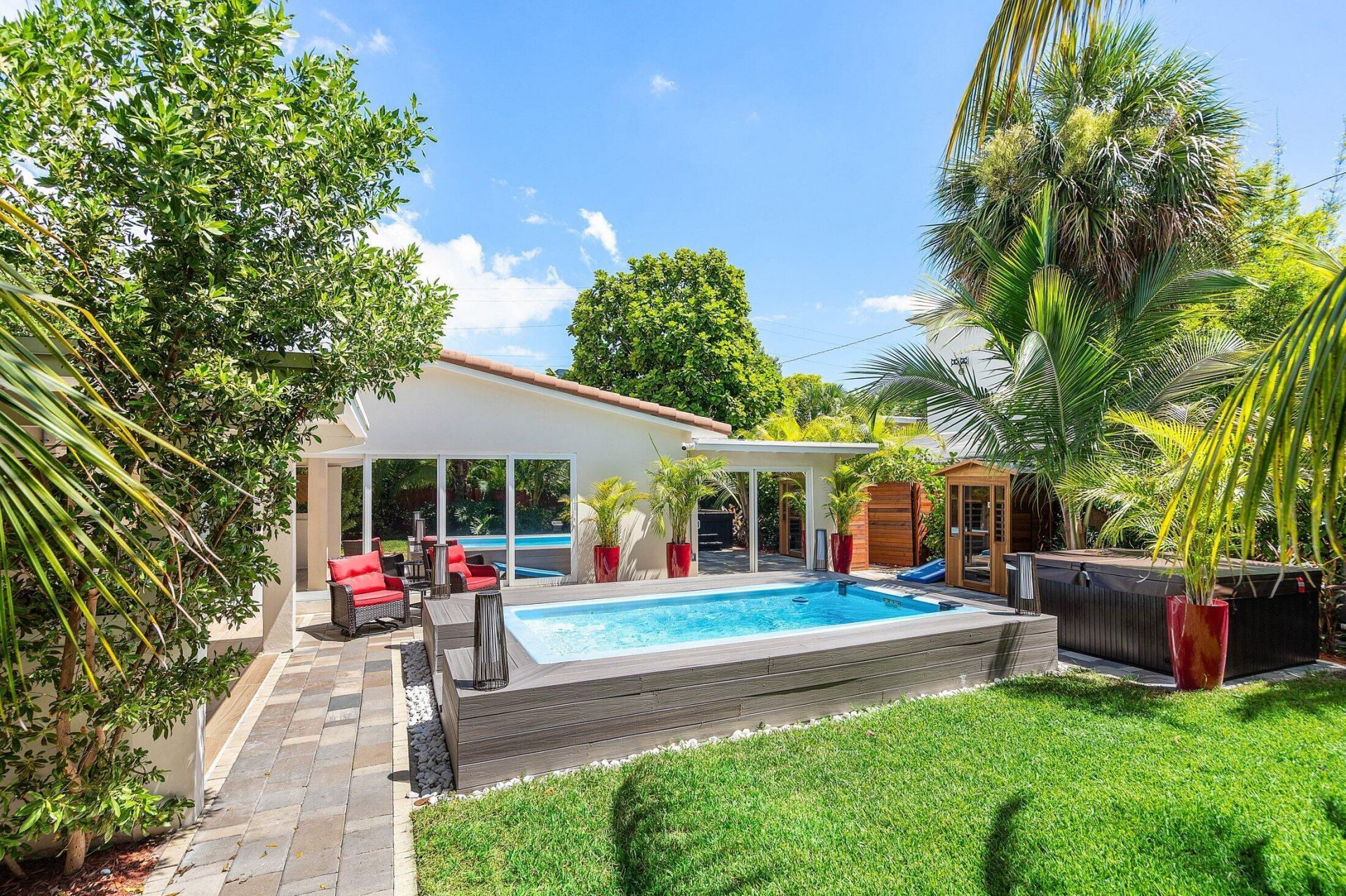 2041 NE 30th Street, Fort Lauderdale, FL 33306 Photo