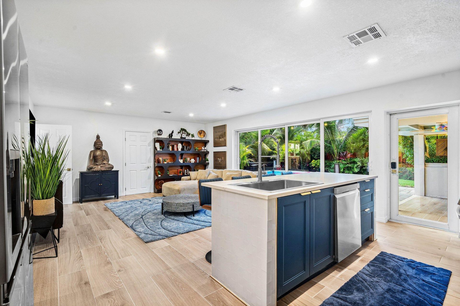 2041 NE 30th Street, Fort Lauderdale, FL 33306 Photo