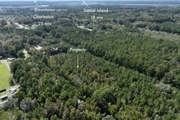 3030 Murduck Drive photo 4