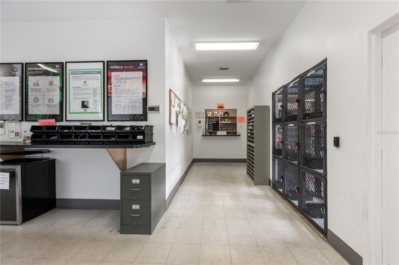 3205 SW 47th Avenue, Gainesville, FL 32608 Photo