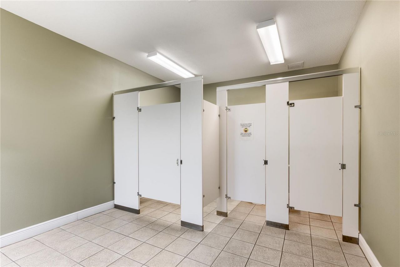 3205 SW 47th Avenue, Gainesville, FL 32608 Photo