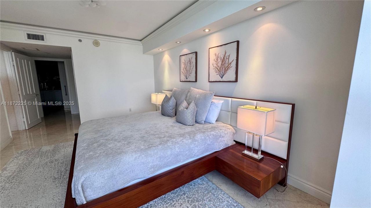 1830 S Ocean Dr (avail April 12 ,2026, Unit 2211, Hallandale Beach, FL 33009 Photo