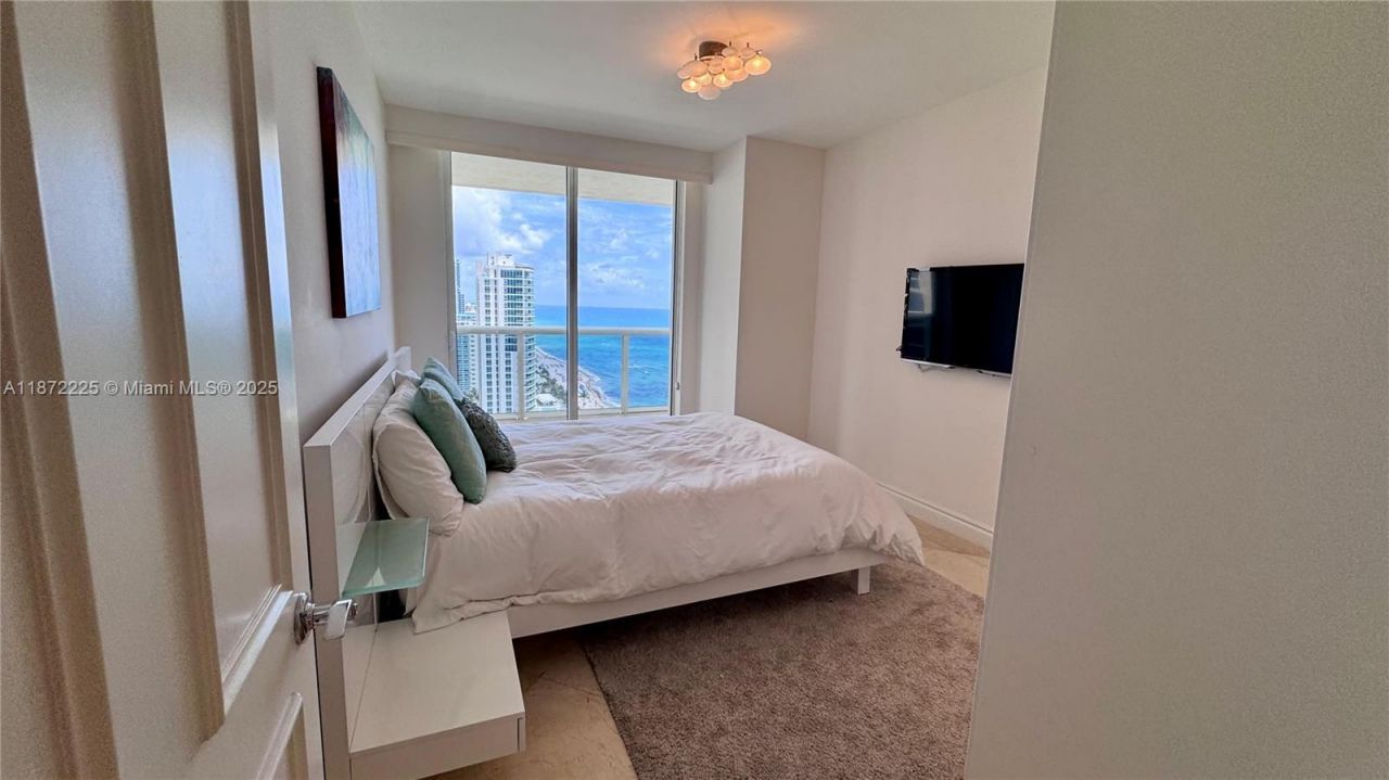 1830 S Ocean Dr (avail April 12 ,2026, Unit 2211, Hallandale Beach, FL 33009 Photo