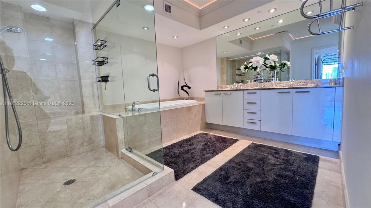 1830 S Ocean Dr (avail April 12 ,2026, Unit 2211, Hallandale Beach, FL 33009 Photo