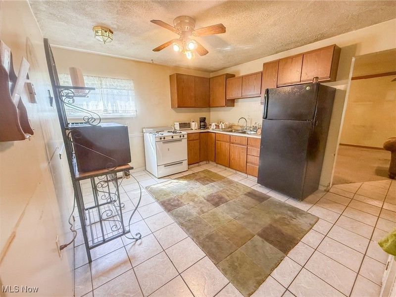 4102 Burkey Road, Austintown, OH 44515 Photo 8