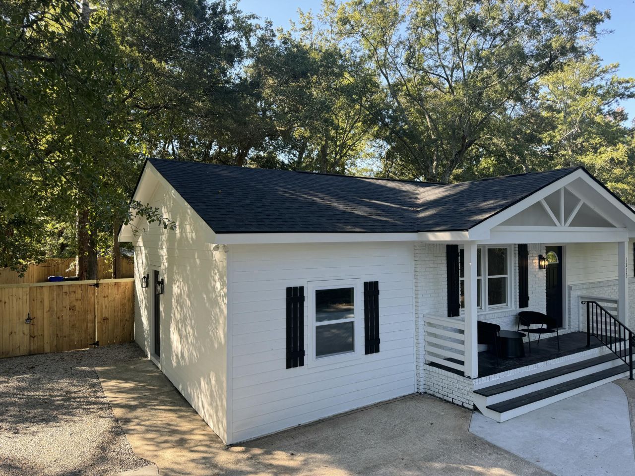 1273 Mathis Ferry Road Photo 2