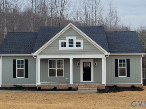 5386 Mountain Creek RD, Meherrin, VA 23942