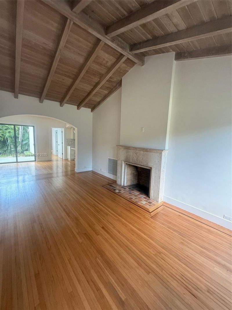 890 NE 72nd Terrace, Miami, FL 33138 Photo