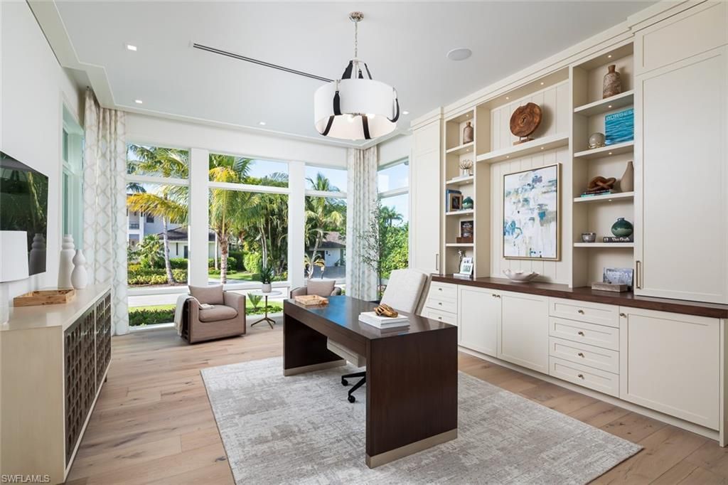 625 21st Ave S, Naples, FL 34102 Photo