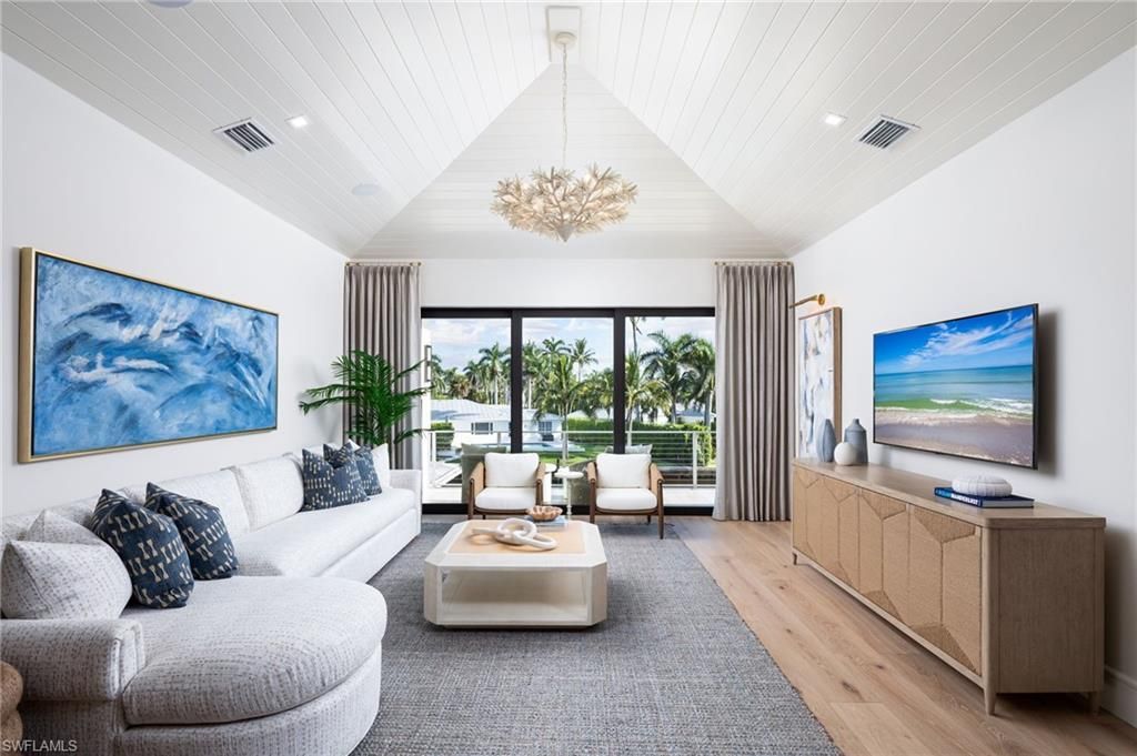 625 21st Ave S, Naples, FL 34102 Photo