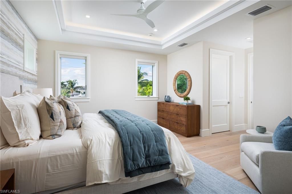 625 21st Ave S, Naples, FL 34102 Photo