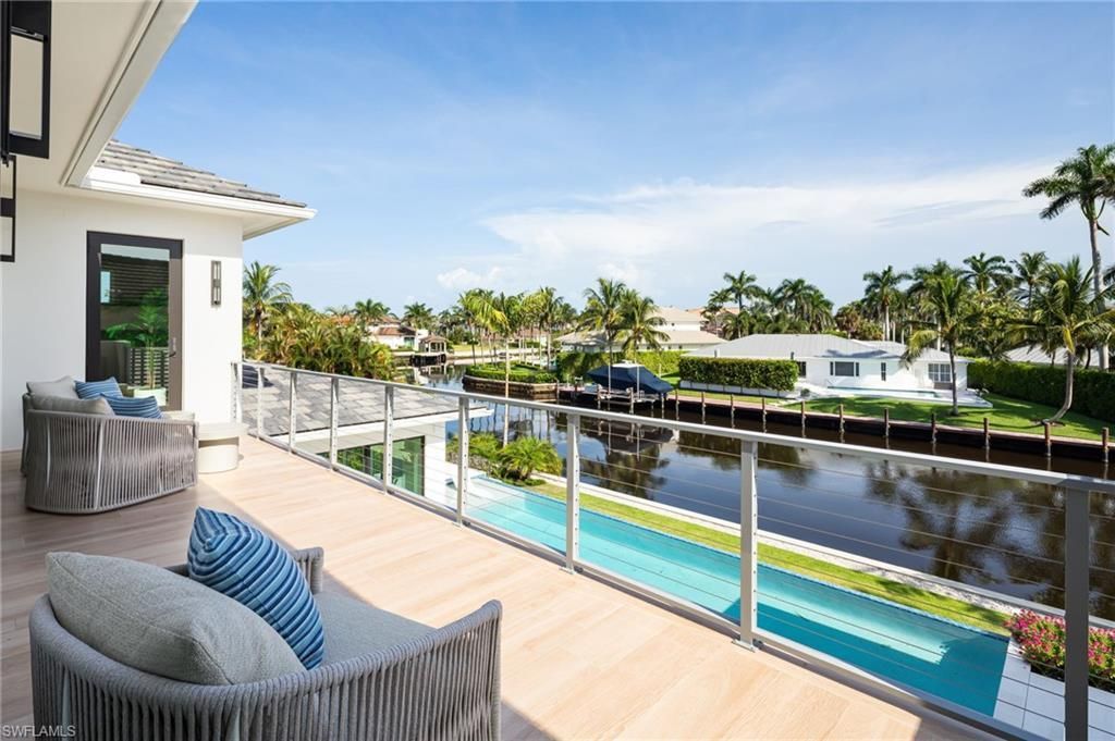 625 21st Ave S, Naples, FL 34102 Photo