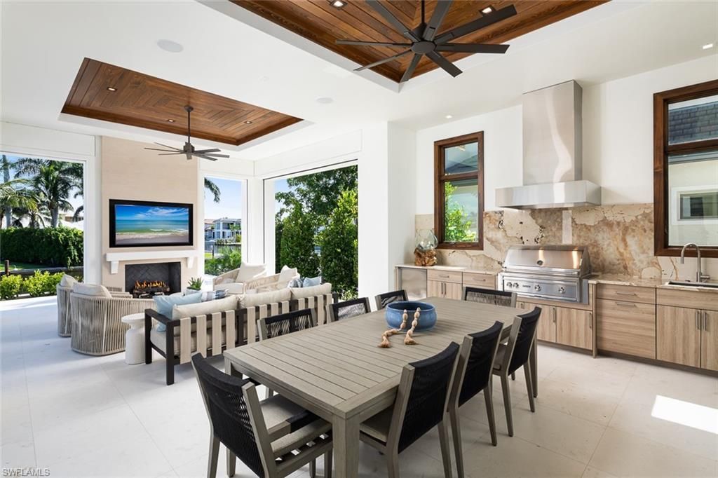 625 21st Ave S, Naples, FL 34102 Photo