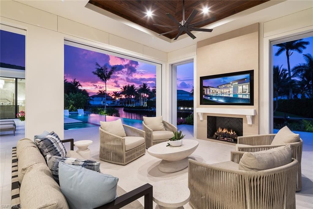 625 21st Ave S, Naples, FL 34102 Photo