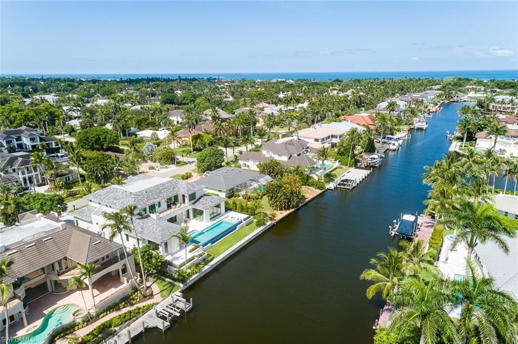 625 21st Ave S, Naples, FL 34102 Photo