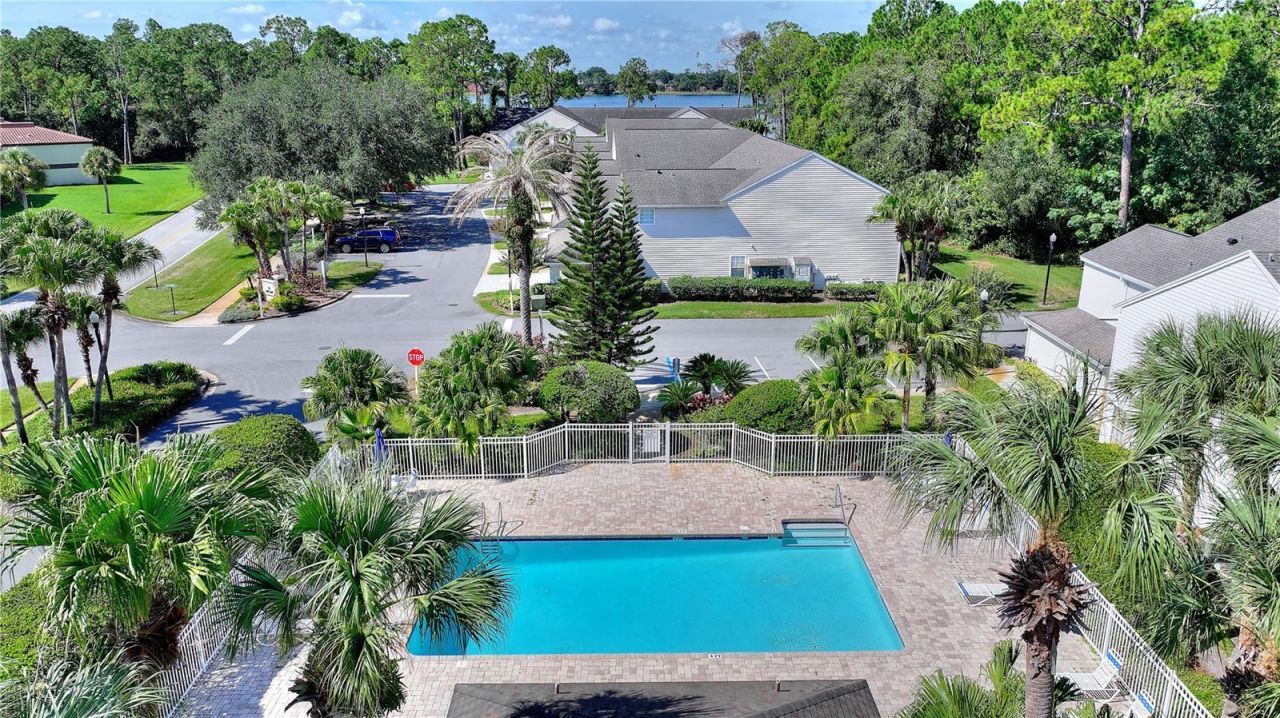 5999 Lake Pointe Drive, Unit 608, Orlando, FL 32822 Photo