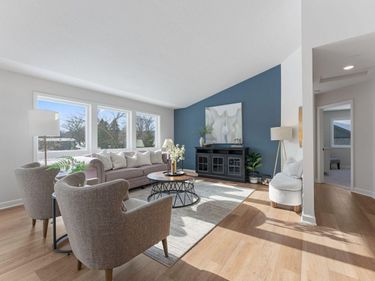 7142 22nd Avenue E, Shakopee, MN 55379