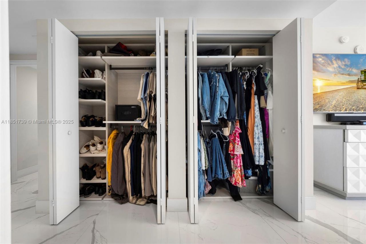 300 Sunny Isles Blvd, Unit 4-902, Sunny Isles Beach, FL 33160 Photo