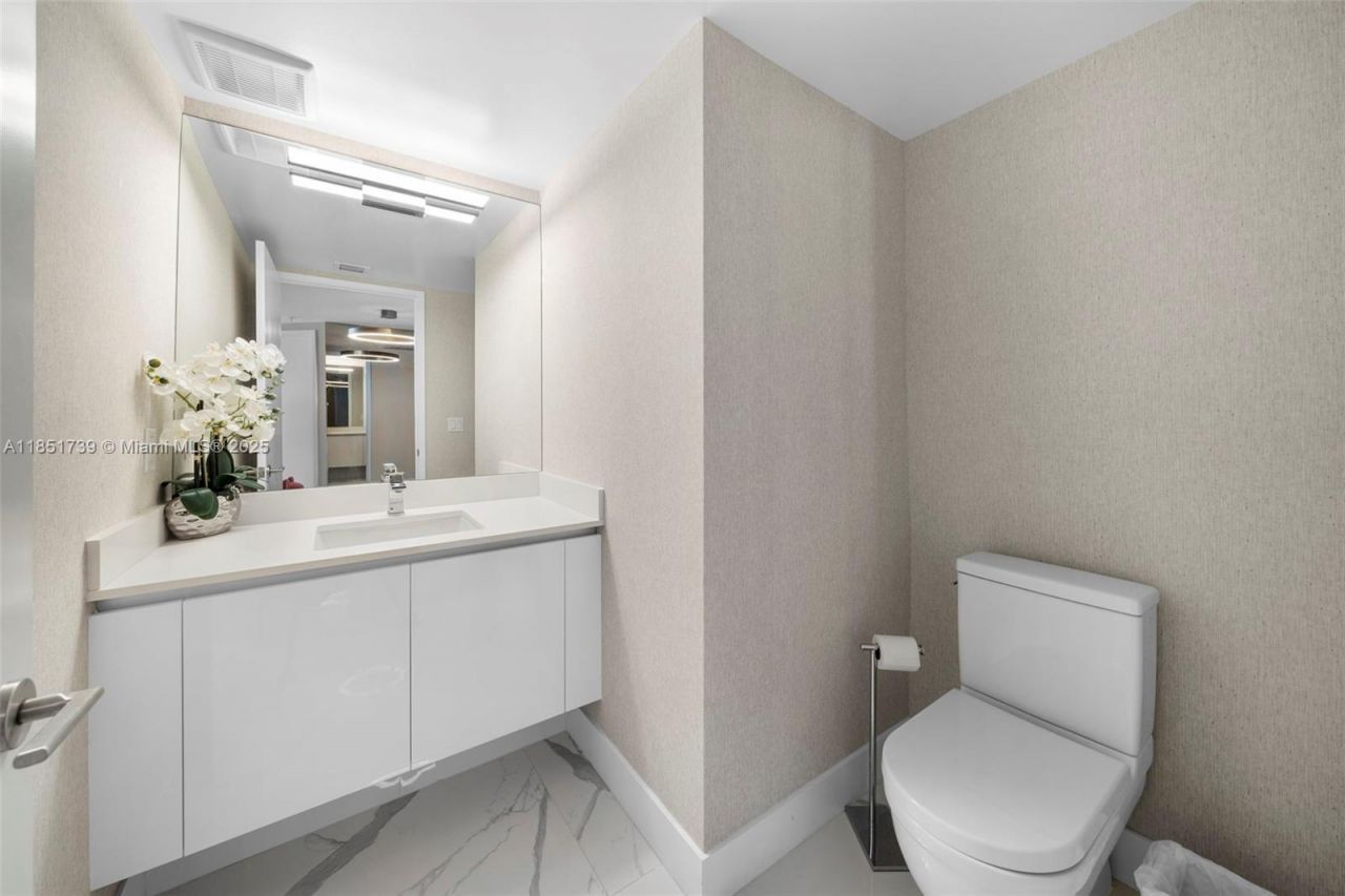 300 Sunny Isles Blvd, Unit 4-902, Sunny Isles Beach, FL 33160 Photo