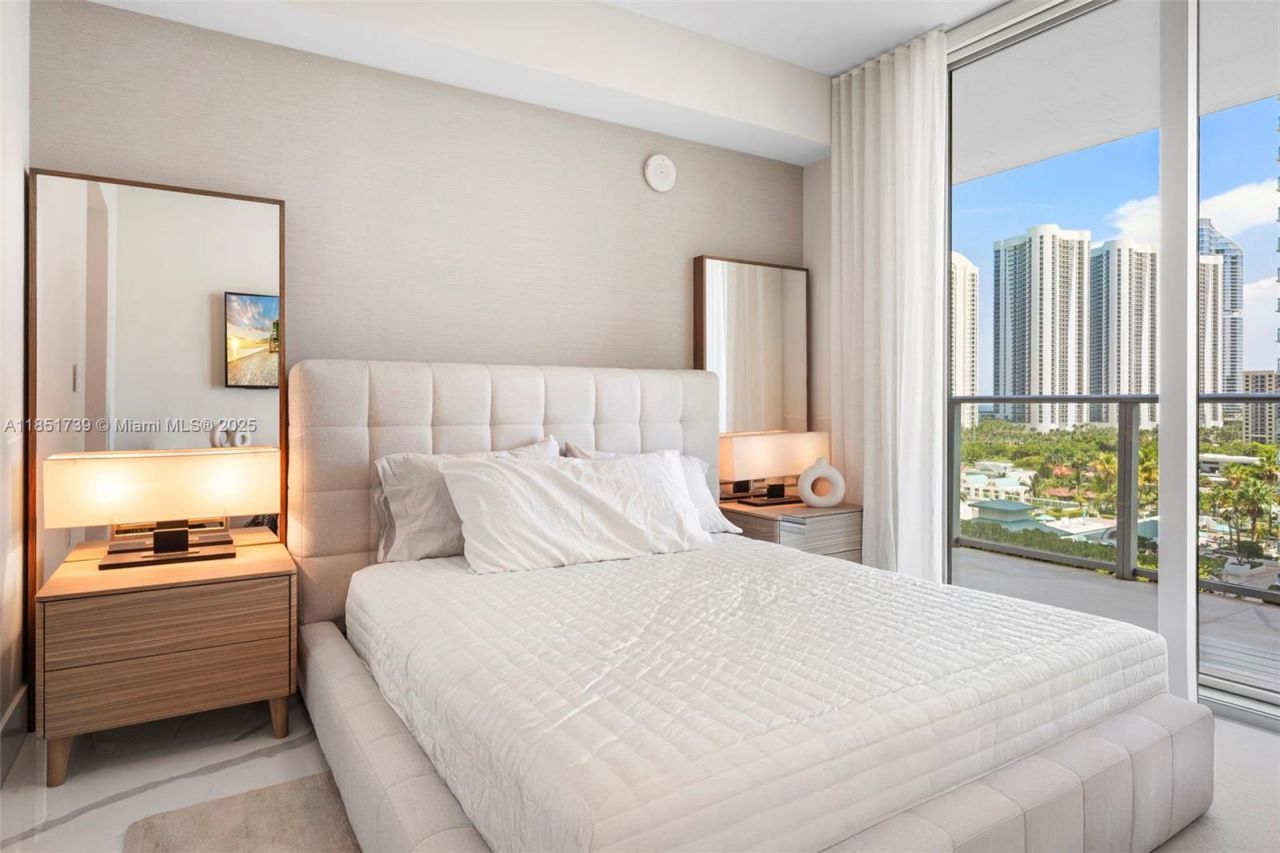 300 Sunny Isles Blvd, Unit 4-902, Sunny Isles Beach, FL 33160 Photo