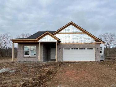 815 W Arlington Street, Trenton, OH 45067