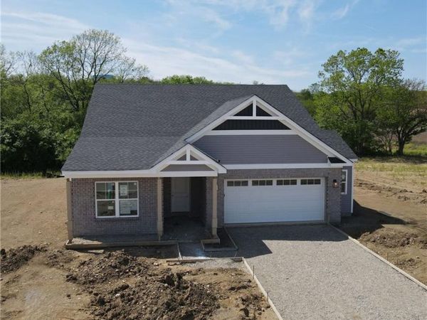 815 W Arlington Street, Trenton, OH 45067